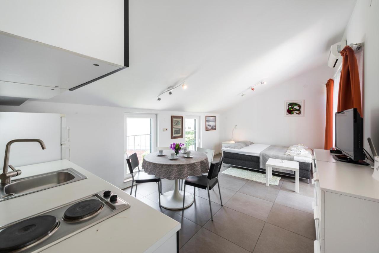 Dubrovnik Apartments Lele ภายนอก รูปภาพ